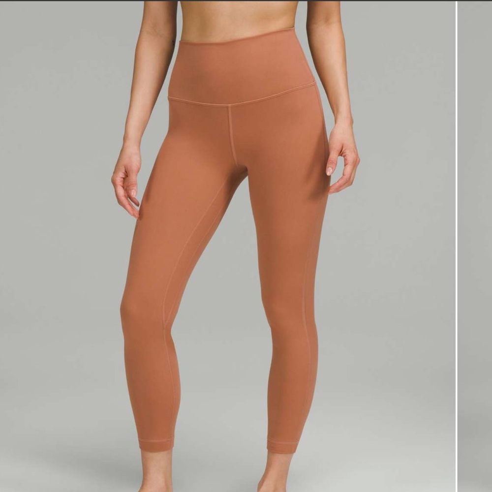 Lululemon Align High-Rise Pant 25"
Dusty Clay size 10